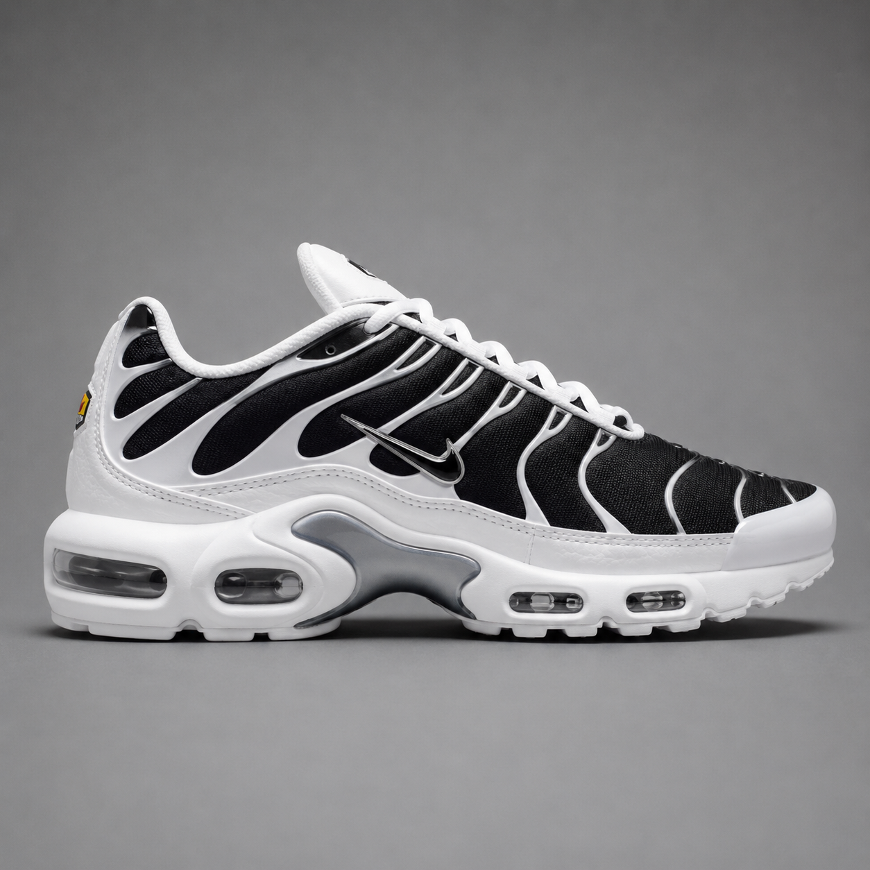 TN Black Phantom – Noir / Blanc