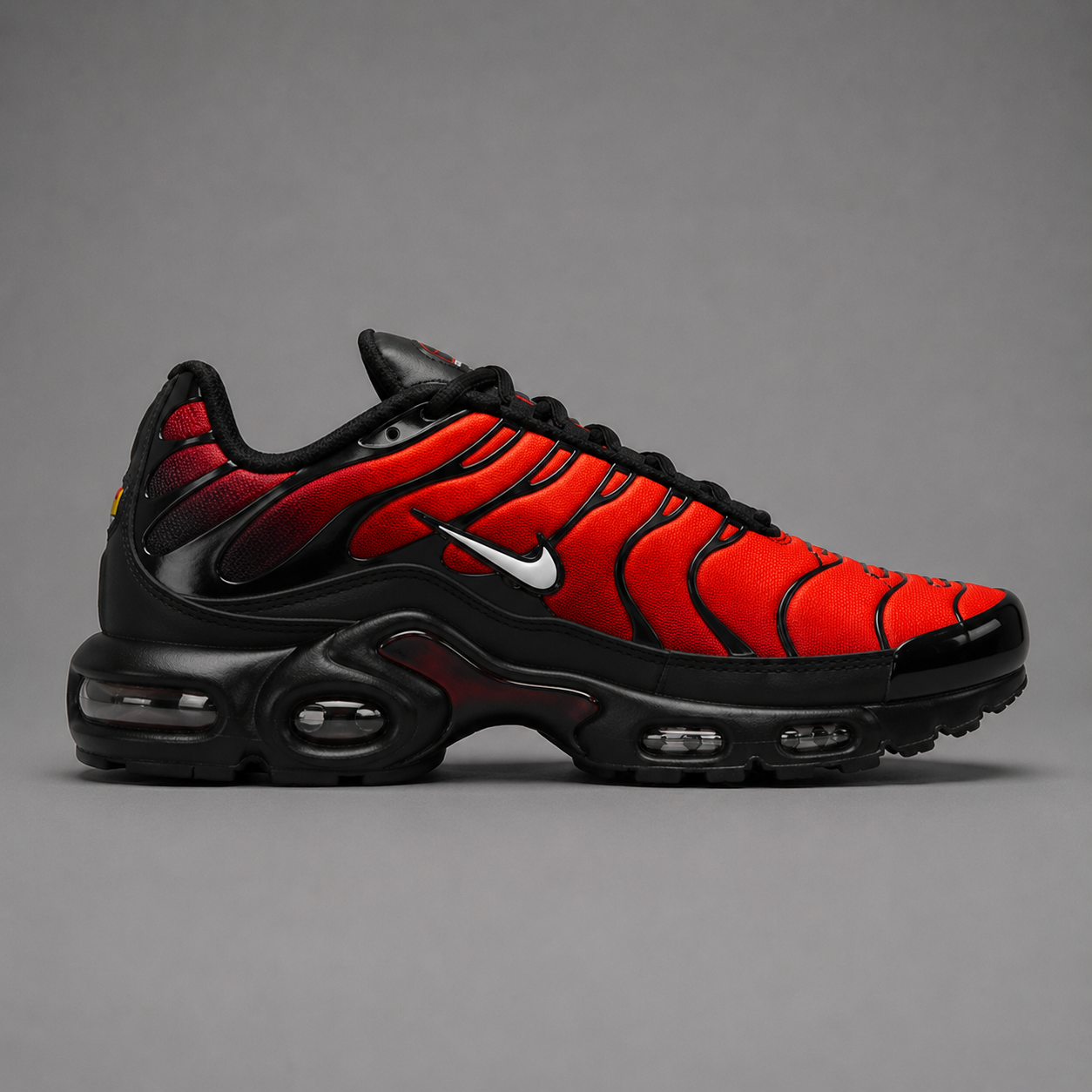 TN Red Inferno – Rouge / Noir