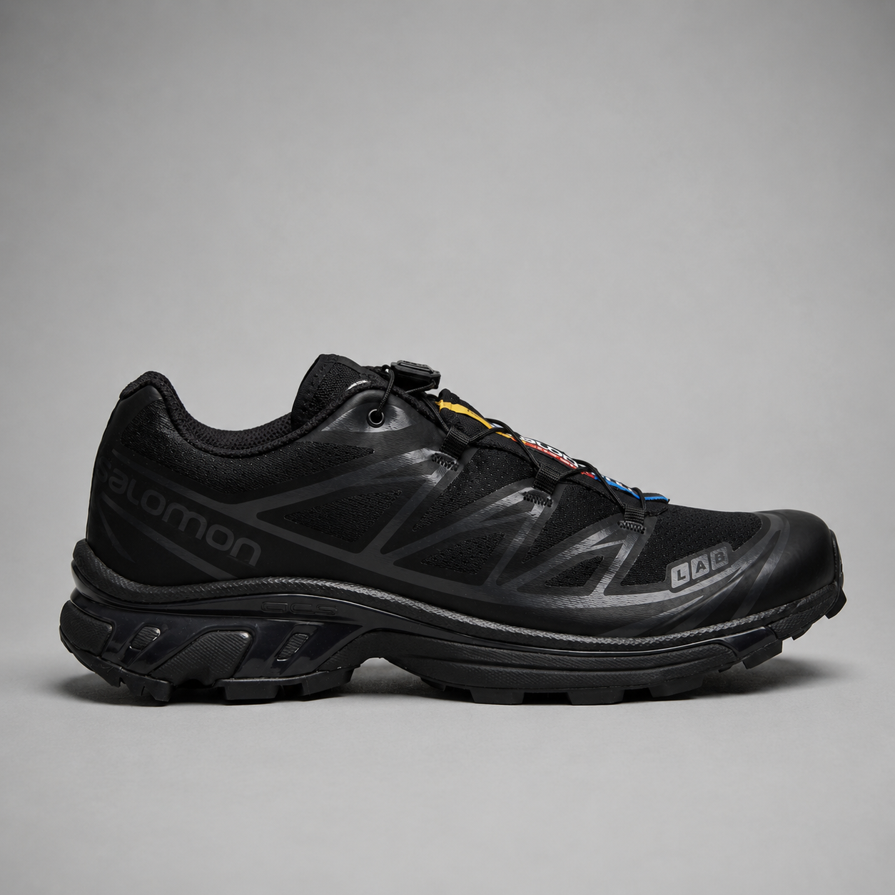 XT-6 Triple Black – Noir Intense