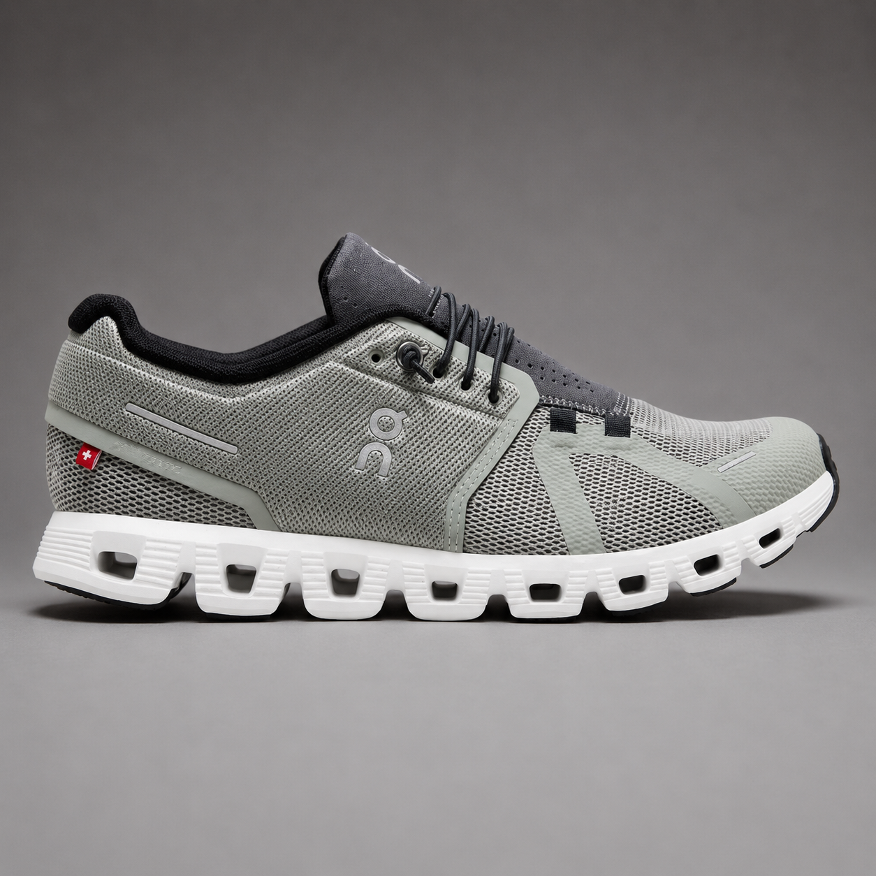 Cloud X Sage Grey – Gris Sauge / Blanc / Noir