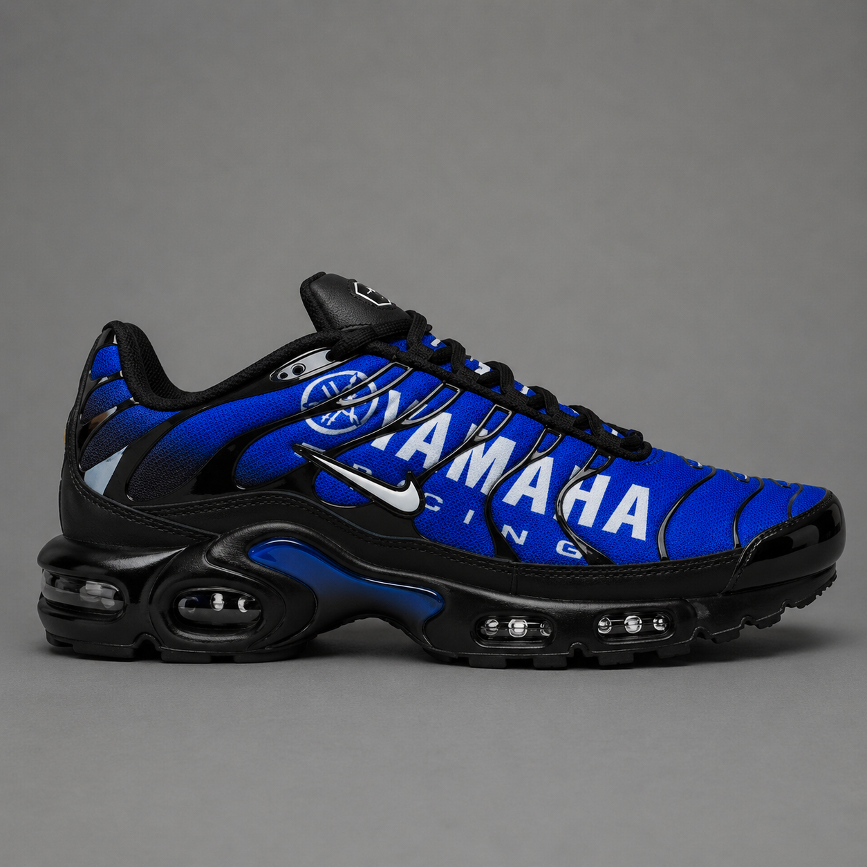 TN Yamaha Blue Edition – Noir / Bleu Électrique / Blanc
