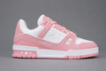 LV Trainer Pink Cloud – Blanc / Rose Pastel
