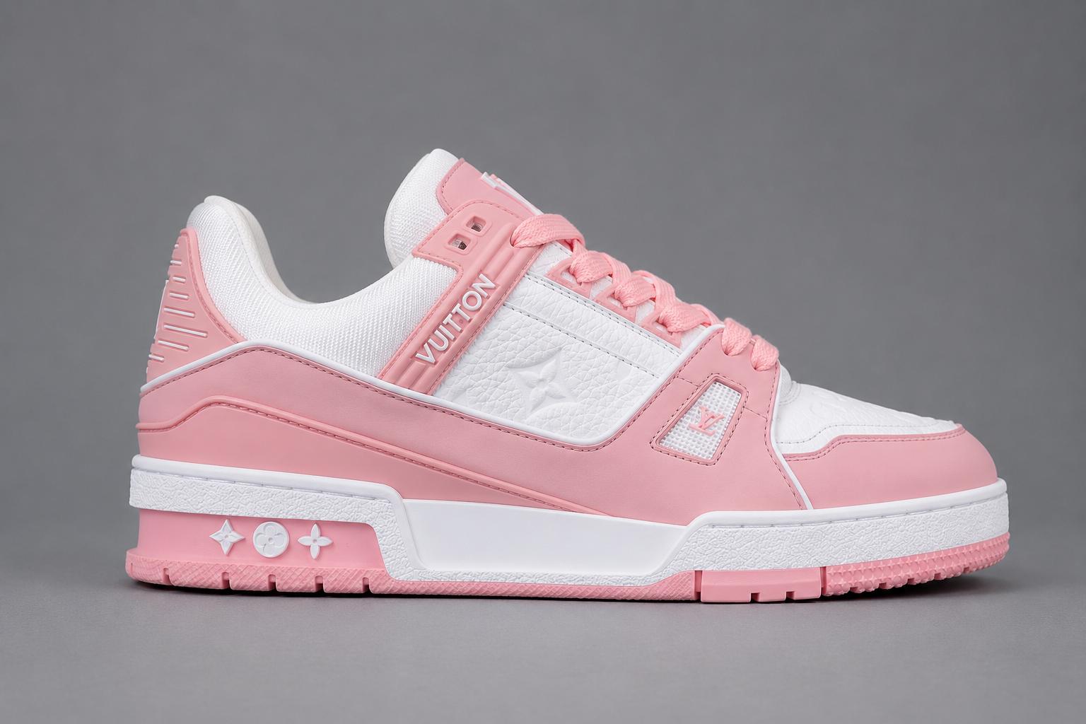 LV Trainer Pink Cloud – Blanc / Rose Pastel