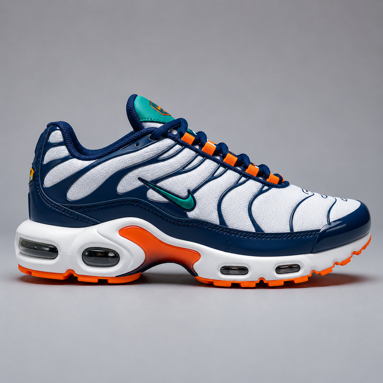 TN Junior White Navy Orange – Blanc / Bleu Marine / Orange