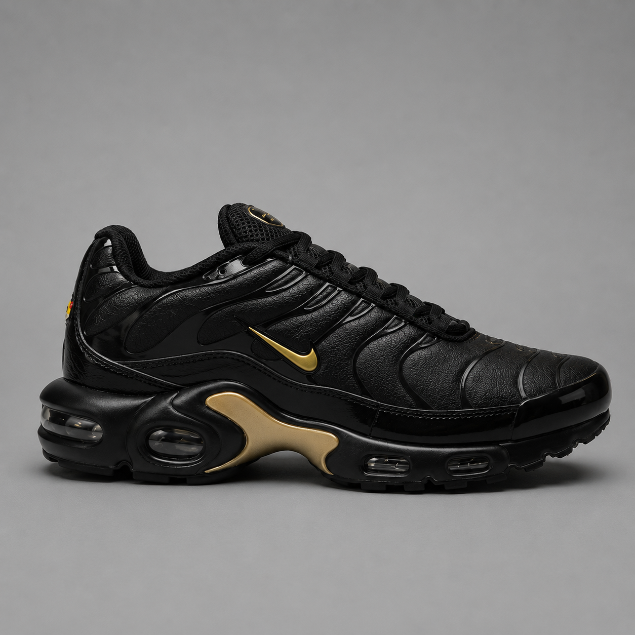 TN Junior Black Gold – Noir / Or