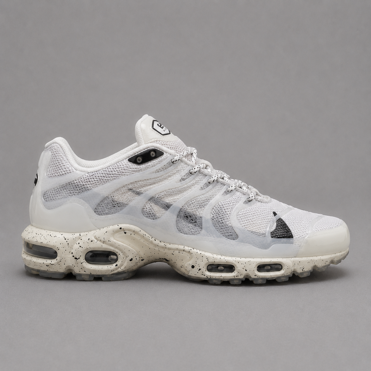 TN Terrascape White Black – Blanc / Noir / Gris