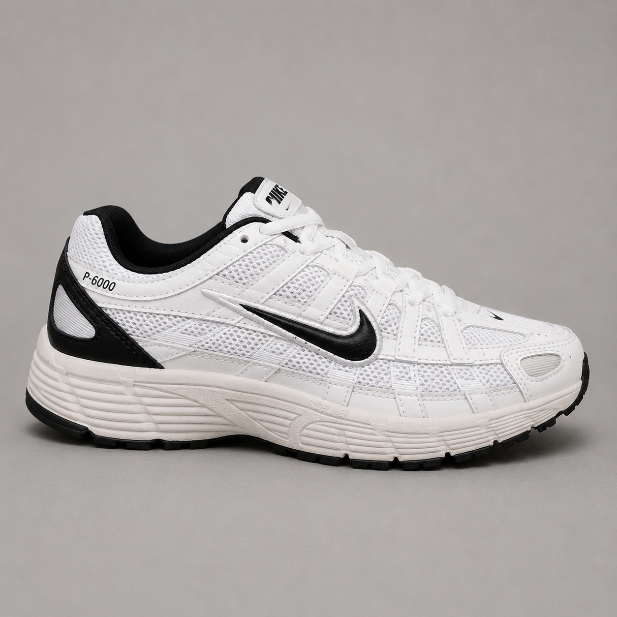 P-6000 White Black – Blanc / Noir